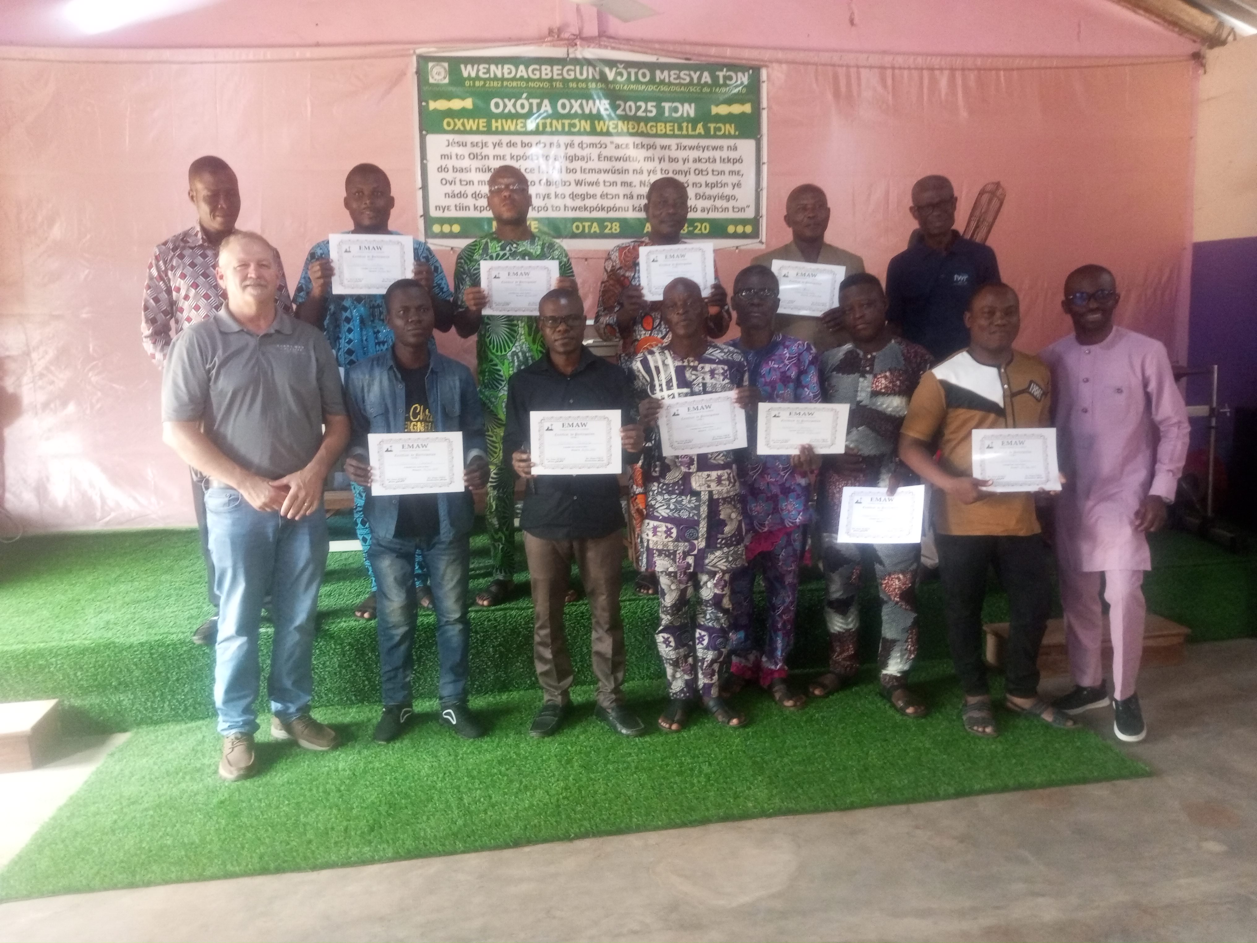 Hommes Chaque Homme un Guerrier